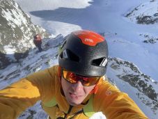 A Sisapangma meghódítására indul Varga Csaba