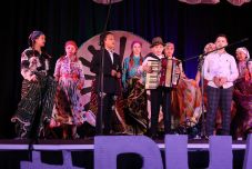 Iohannis üzent a romák világnapján, az ellenzék szerint elhanyagolják a romákat