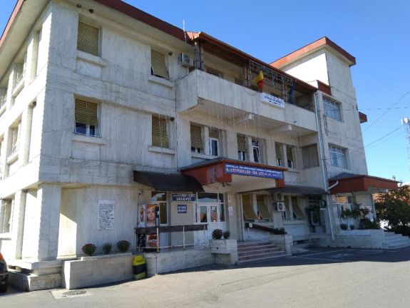 Csődbe viszik a bérköltségek a kórházat, amit nemrég 15 millió euróból felújítottak