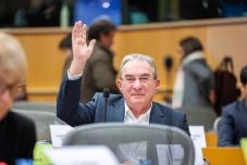 Winkler Gyula: azt reméljük, hogy az EU visszatér az alapító értékeihez