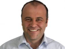 Magyarországon terjeszkedik az erdélyi magyar üzletember cége