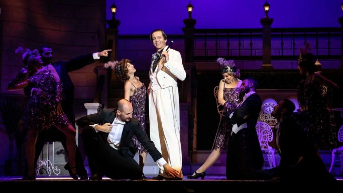 Aradon vendégszerepel a budapesti József Attila Színház – Számtalan izgalmas programmal várják a nézőket májusban is