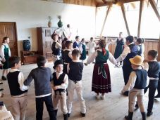 Harmadjára szerveztek népi gyermekjáték-találkozót Magyarlapádon