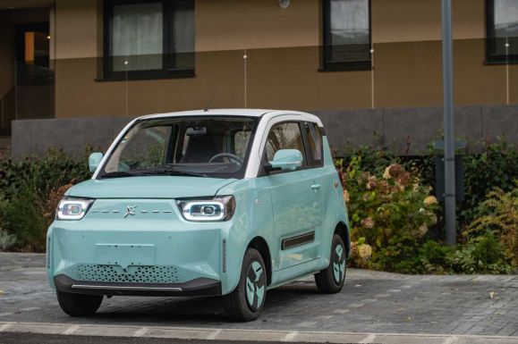 Saját elektromos autót dobott piacra egy erdélyi cég