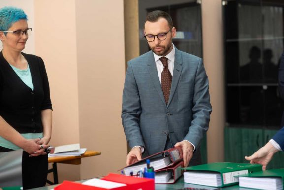 Hargita megye: leadták az RMDSZ megyei tanácselnökjelöltje és a megyei önkormányzati képviselőjelöltek indulását támogató aláírásokat