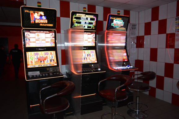 Hamis pénzzel próbált játéktermekben nyerni egy fiatalember