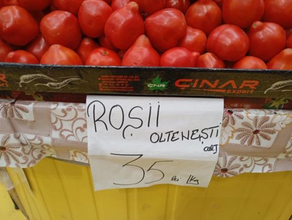 Olténiaiként árulják az olasz paradicsomot az erdélyi piacokon