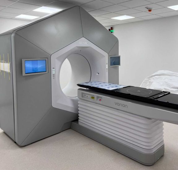 Hihetetlen: Romániában épülhet meg a régió első, daganatos betegeknek szánt innovatív kezelőközpontja