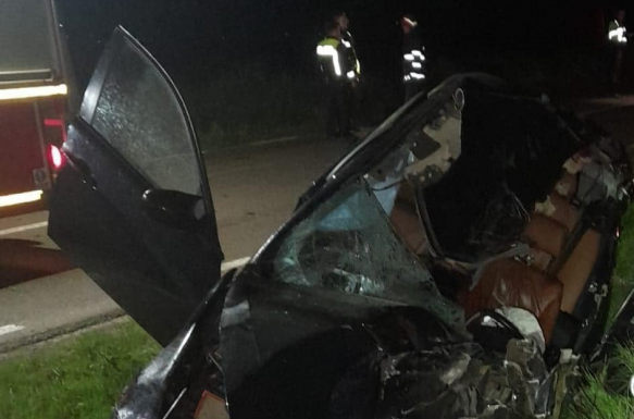 Szekérbe rohant egy autó, a sofőr a helyszínen meghalt