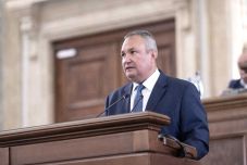 Választási összefogásról tárgyal Ciucă a jobboldali pártokkal