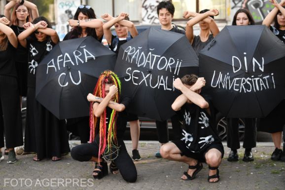 A szexuális zaklatás ellen demonstráltak Bukarestben
