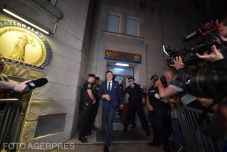 Hatósági felügyelet alatt maradnak az egykori SRI-vezetők