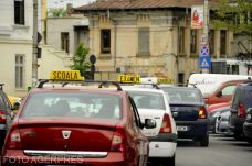 Balesetet okozott egy tanulóvezető