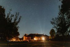 Hány kívánság fér bele egy éjszakába? – Hullócsillagok estéje a Kováts kúriánál