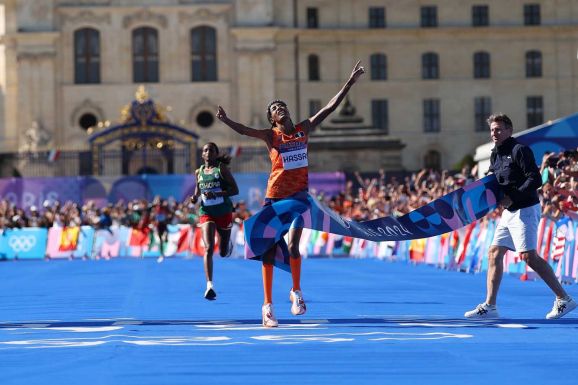 Román színekben lett hetedik a női maratonon Meringor, holland aranyérem született