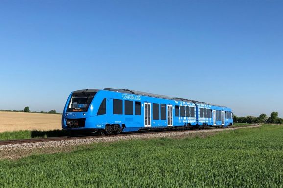 Nem mond le a kormány a hidrogénvonatok beszerzéséről