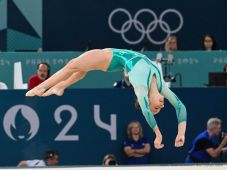 Svájcban folytatódik az olimpia tornapere