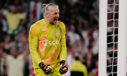 Hősként ünnepelték a veterán kapust a maratoni büntetőpárbajt követően