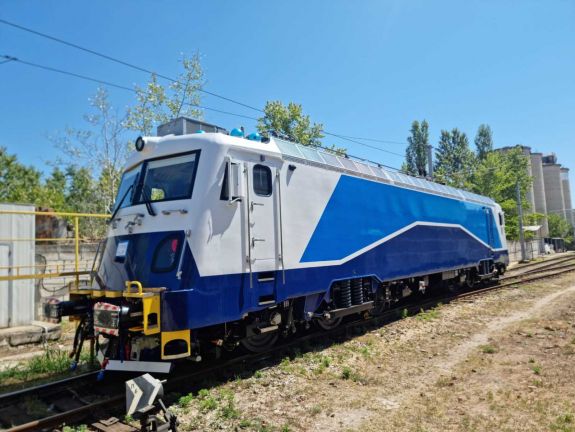 Megrongálódott sínek miatt késnek a vonatok