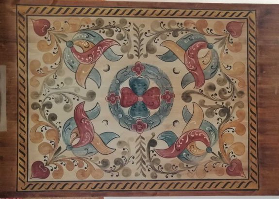 A révkomáromi festő-asztalosok templomi munkái nyomán készített alkotásokból nyílik kiállítás