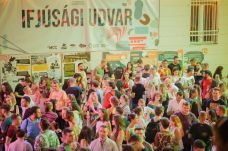 Újra pezseg a kincses város, és vele együtt az ifjúság is! 