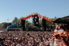 Tucatszám loptak telefonokat egy zürichi fesztiválon, egy román férfinél 121 darabot találtak