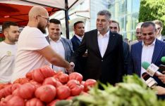 Hangüzenetben mondta el a PSD-tagoknak Ciolacu, hogy indul az elnökválasztáson