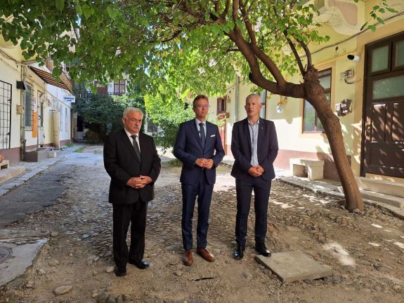 Épületfelújításra hétmillió lejt kap a magyar kormánytól a Sapientia EMTE