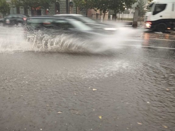 Kolozsváron leszakadt az ég (VIDEÓ, FOTÓK)