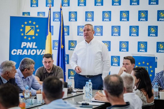 Koalíciós adok-kapok: most Ciucă szólt be a szociáldemokratáknak