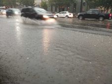 Heves esőkre és erős szélre kell számítani