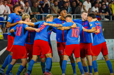 FRISSÍTVE – EL: Hajrágóllal jutott főtáblára az FCSB, szétlövéssel nyert a Fradi