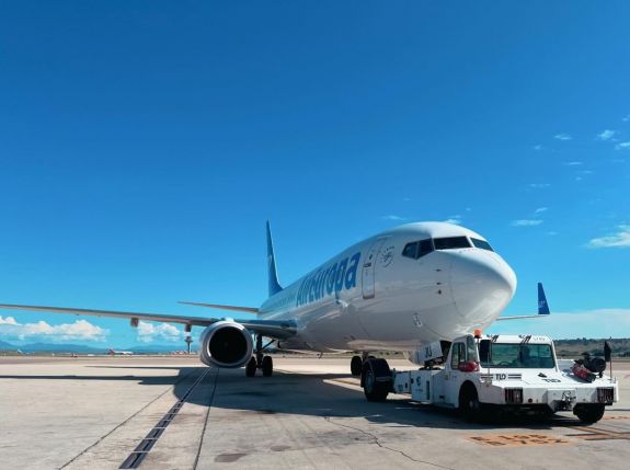 Harminc ember sérült meg turbulencia miatt egy transzatlanti járaton