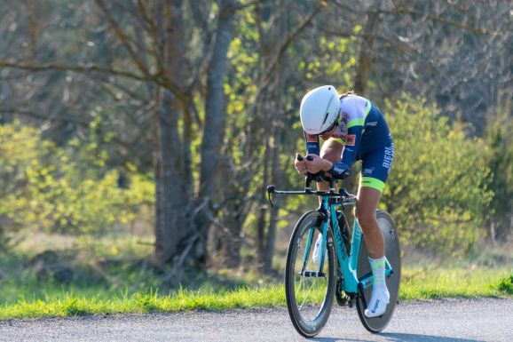 Triatlon bajnokság lesz a Bözödi-tónál – útlezárásokra lehet számítani