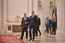 Ciucă: külön jelölttel indul a PNL és a PSD az elnökválasztáson