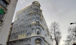 Rabszolgamunkával, aprópénzért gyártják a luxusmárkák méregdrága divatcuccait