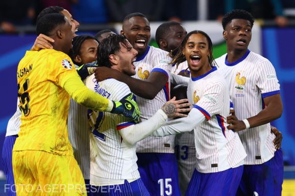 Franciaország szétlövéssel búcsúztatta Ronaldoékat a negyeddöntőben