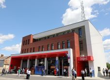 Modern tűzoltóközpontot adtak át Nagykárolyban