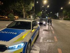 Majdnem 750 jogosítványt vont be a rendőrség egy nap alatt