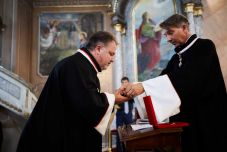 Máltai lovaggá avatták vasárnap Hegedüs Gergőt és Vákár Istvánt