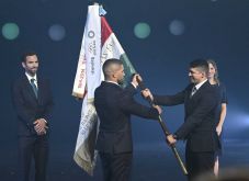 Letette az olimpiai esküt a magyar csapat