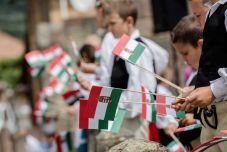 Vasárnap éjfélig lehet jelentkezni a Kőrösi Csoma Sándor Program és Petőfi Sándor Program új felhívására