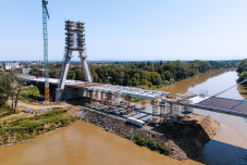 Jó ütemben halad a harmadik szatmári Szamos-híd építése