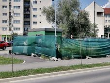 Jövő héten nyithat a csíkszeredai okosvécé