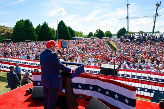 Trump: Halottnak kéne lennem