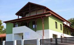 Gyülekezeti központot adtak át a szilágysági Dobán