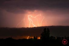 Kedd estére érkezik némi enyhülés, de szerdától folytatódik a kánikula