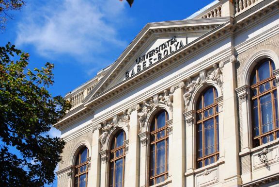 Több mint 400 szálláshelyet biztosít a felvételizni érkező diákoknak a Babeş–Bolyai Tudományegyetem