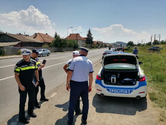Szemléltették a Hargita megyei rendőrök az alkohol- és drogtesztek használatát