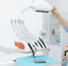 Még szabadon jár a fogorvosnő gyilkosa